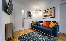 Neon Apartment